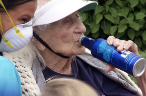 Τζένι Στέινα 