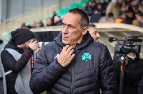 O προπονητής Γιώργος Δώνης