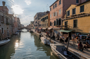 Δύο συγκινητικά βίντεο από τη Βενετία που επιβεβαιώνουν ότι «Όλα Θα Πάνε Καλά» μετά την πανδημία του κορωνοϊού