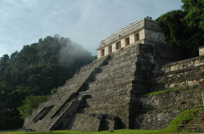 Μνημείο των Μάγια στο Μεξικό