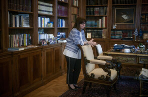 Αικατερίνη Σακελλαροπούλου