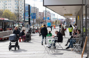 Η κυβέρνηση στη Σουηδία αποποιείται οποιαδήποτε ευθύνη στην αντιμετώπιση του κορωνοϊού - Περισσότεροι από 4.500 νεκροί