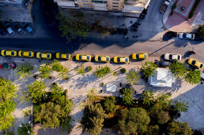 Ταξί σε πιάτσα 