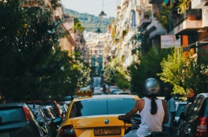 Αθήνα - Ταξί - Μηχανή