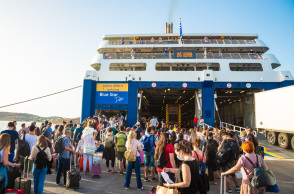 © Θανάσης Καρατζάς