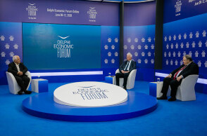 Παναγιώτης Πικραμένος και Ευάγγελος Βενιζέλος αντάλλαξαν απόψεις για τη Δικαιοσύνη στο 5ο Οικονομικό Φόρουμ των Δελφών