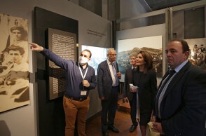 Ξενάγηση στο Μουσείο Ολοκαυτώματος στα Καλάβρυτα για την αντιπροσωπεία της Επιτροπής «Ελλάδα 2021»