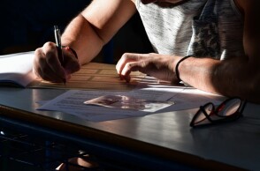 Πρεμιέρα για τις Πανελλήνιες εξετάσεις