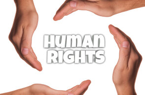 Ανθρώπινα Δικαιώματα 
