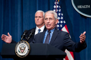 Άντονι Φάουτσι, Μάικ Πενς