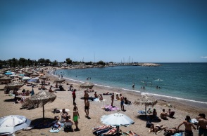 ΠΑΡΑΛΙΑ ΓΛΥΦΑΔΑΣ