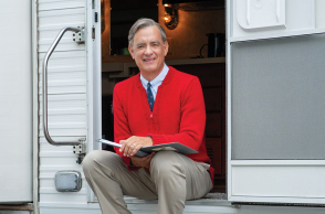 Ο Τομ Χανκς στην ταινία «Ένας υπέροχος γείτονας (A Beautiful Day in the Neighborhood)»