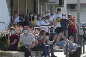 Μεγάλη αύξηση στα κρούσματα κορωνοϊού στη Σερβία 