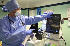 Νοσοκομείο - Γιατρός