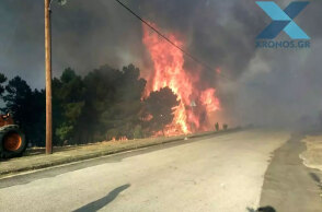 Μεγάλη φωτιά σε εξέλιξη στις Σάπες Ροδόπης - Εκκενώθηκε οικισμός