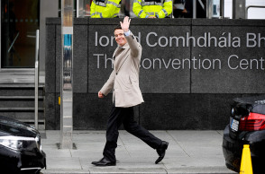 O Υπουργός Οικονομικών της Ιρλανδίας Πασκάλ Ντόναχιου εκλέχθηκε επόμενος Πρόεδρος του Eurogroup