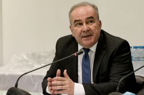 Νίκος Παπαθανάσης 