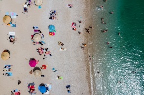Παραλία - Ομπρέλες