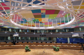 Σύνοδος Κορυφής: Εγκρίθηκε η συμφωνία για το σχέδιο ανάκαμψης