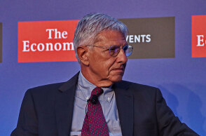 Τάσος Γιαννίτσης