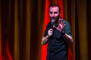 Γιώργος Χατζηπαύλου στο στούντιο του Athens Voice Radio