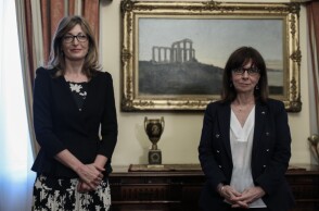 Σακελλαροπούλου σε ΥΠΕΞ Βουλγαρίας:Αναμένουμε έμπρακτη αλληλεγγύη