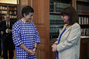 ΑΘΗΝΑ - ΣΥΝΑΝΤΗΣΗ ΤΗΣ ΠτΔ ΚΑΤ. ΣΑΚΕΛΛΑΡΟΠΟΥΛΟΥ ΜΕ ΤΗΝ ΥΠΕΞ ΤΗΣ ΙΣΠΑΝΙΑΣ Α. Γ. ΛΑΓΙΑ 