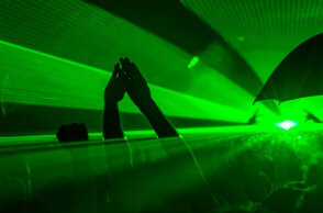 Κορωνοϊός - Νέα μέτρα: Απαγορεύονται οι όρθιοι πελάτες σε κλαμπ και μπαρ από Δευτέρα 3 Αυγούστου 2020 έως και Κυριακή 9 Αυγούστου 2020