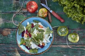 Οι διάσημοι σεφ μαγειρεύουν στα νησιά