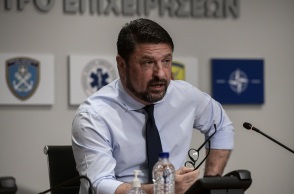 Ο Νίκος Χαρδαλιάς αναδημοσιεύει ανάρτηση του Ακη Σκέρτσου και εξηγεί τους λόγους για τους οποίους αυξήθηκαν τα κρούσματα του κορωνοϊού στη χώρα μας 