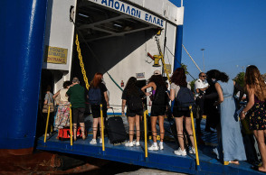 Λιμάνι - Πλοίο