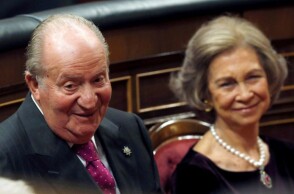 Ισπανία: Στο Άμπου Ντάμπι ο αυτοεξόριστος, Χουάν Κάρλος