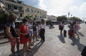 Κορωνοϊός στον Πόρο - Υποχρεωτική και σε εξωτερικούς χώρους η μάσκα