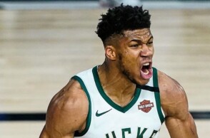 Ο Γιάννης Αντετοκούνμπο