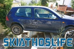 Παρκάρισμα - Σκιάθος