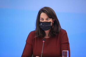 Η υπουργός Παιδείας Νίκη Κεραμέως
