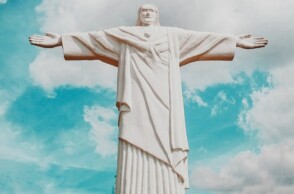 Άγαλμα του Ιησού Χριστού