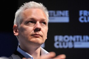 Ο Τζούλιαν Ασάνζ