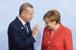 Ο Ρετζέπ Ταγίπ Ερντογάν και η Άνγκελα Μέρκελ