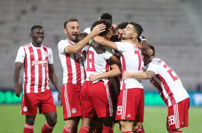 Οι παίκτες του Ολυμπιακού πρέπει να αποκλείσουν την Ομόνοια για να μπουν στους ομίλους του Τσάμπιονς Λιγκ