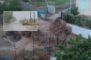 Πλημμύρες στη Φθιώτιδα από την κακοκαιρία «Ιανός»: Εγκλωβίστηκαν ηλικιωμένοι στα σπίτια τους