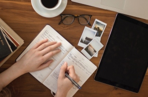 ΙΑΝΟΣ: Μέσω livestreaming η παρουσίαση των νέων σεμιναρίων 2020