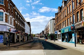 Άδειοι δρόμοι 