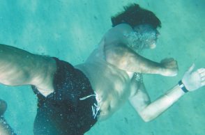 Η Πάρος του Άκη Σακελλαρίου