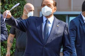 berlusconi.jpg