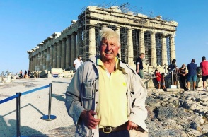 Ο Στάνλεϊ Τζόνσον στην Ακρόπολη