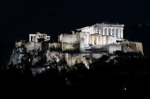 Μαγευτική η νυχτερινή όψη της Ακρόπολης μετά τον νέο φωτισμό της
