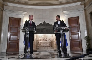 Ο Γενς Στόλτενμπεργκ και ο Κυριάκος Μητσοτάκης