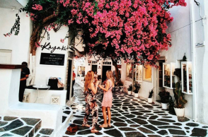 Δείτε στο timeline μας τις φωτογραφίες που ανέβασαν οι αναγνώστες μας στο Ιnstagram με το hashtag #athensvoice, σήμερα, Τρίτη 6 Οκτωβρίου 2020