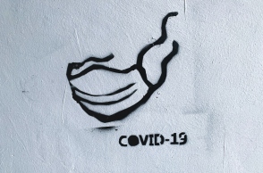 COVID-19 μάσκα